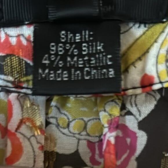 J CREW SILK SHEER FLORAL BLOUSE WITH GOLD METALLIC DETAIL SIZE 2 - Picture 10 of 10